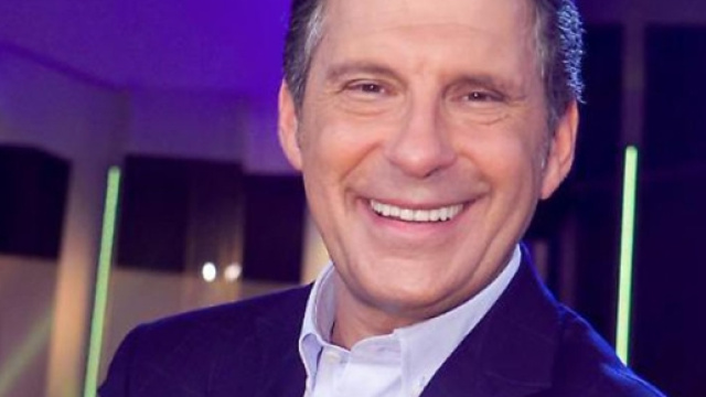 Fabrizio Frizzi non c'&egrave; all'Eredit&agrave;