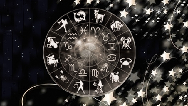 Oroscopo | Astrologia del giorno 3 novembre 2017 - previsioni di venerd&igrave; da Bilancia a Pesci
