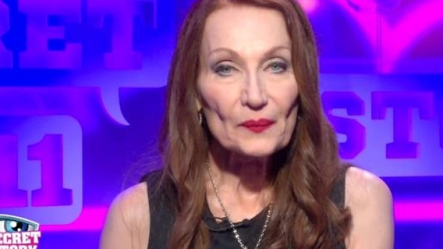 Tanya n'a d&eacute;cid&eacute;ment pas sa langue dans sa poche ! (TF1)