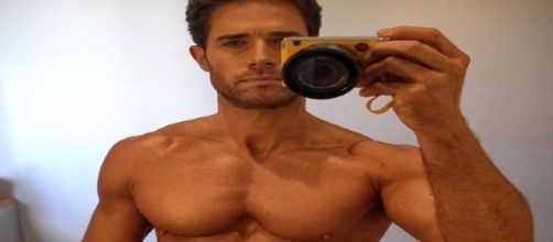 Ator argentino em uma sess&atilde;o fotogr&aacute;fica - Foto: Instagram