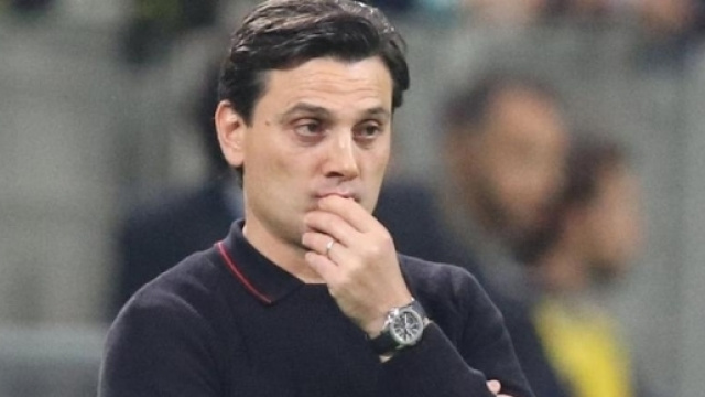 Il Milan non corre pi&ugrave;. E Berlusconi torna all'attacco di Montella ... - lastampa.it