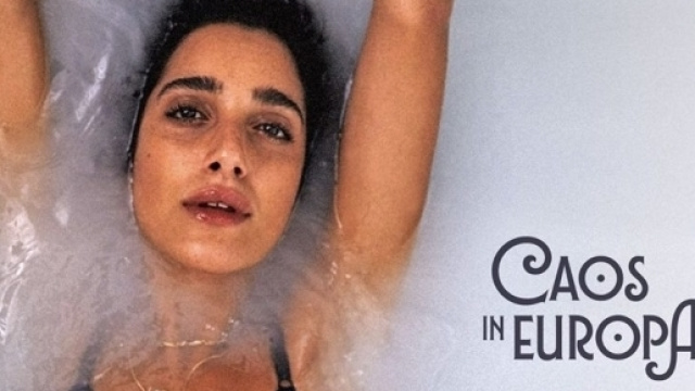 Levante: Caos Tour nei teatri e in Europa