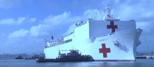 USNS Comfort arriving in Puerto Rico. (Image from U.S. Navy/YouTube)