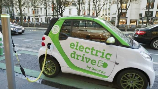 Auto elettriche in Italia, non cos&igrave; tanto sostenibili
