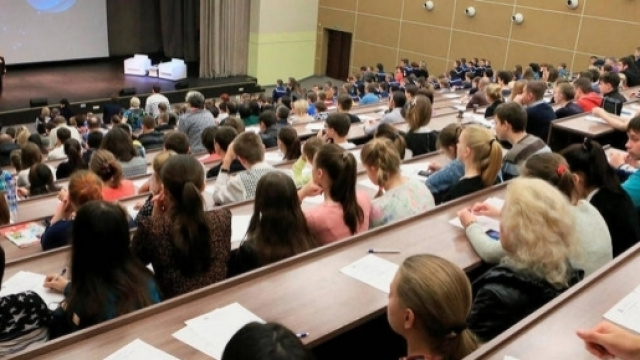 D&eacute;licate concertation pour sortir du "g&acirc;chis" APB - Le Point