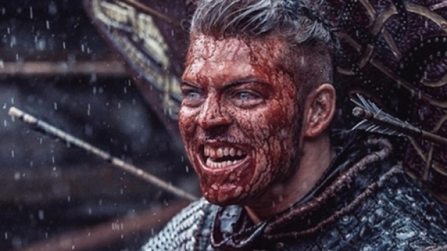 Alex H&oslash;gh Andersen offers updates on &lsquo;Vikings&rsquo; (via spicypulp.com)