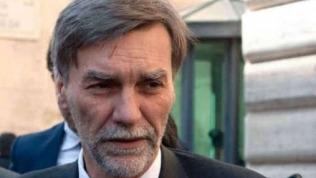 Anche il ministro Delrio aderisce allo sciopero della fame per lo ius soli. Salvini all'attacco