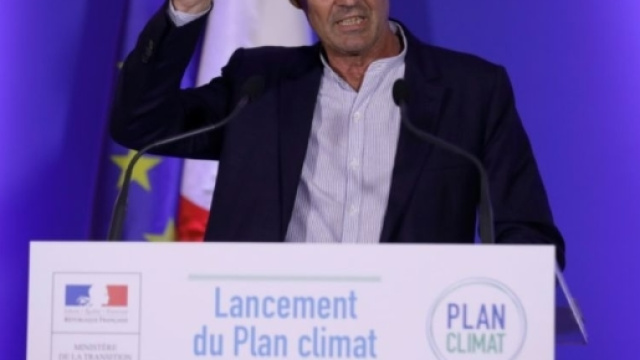 Hulot: vers l'arr&ecirc;t de la vente des voitures diesel et essence d ... - liberation.fr