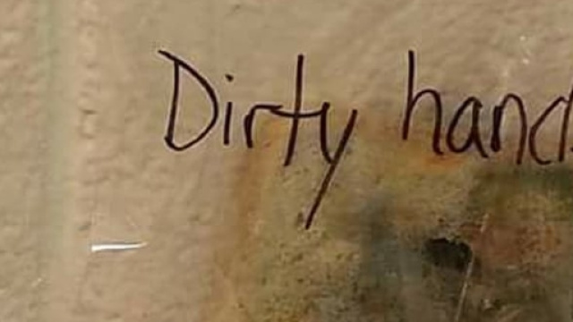 Le prove che le mani sporche contaminino il pane