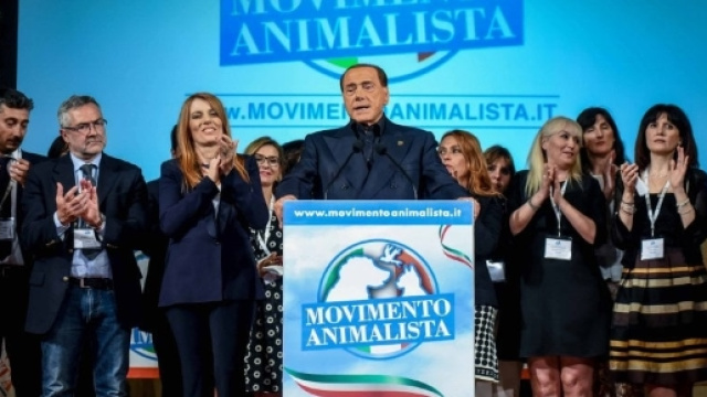 Milano, Berlusconi lancia il partito degli animalisti - 1 di 1 ... - repubblica.it
