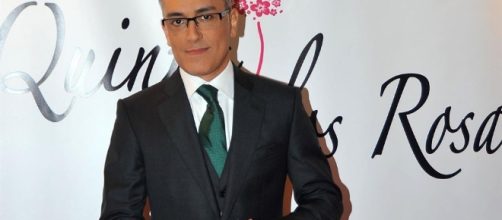 Kiko Hern&aacute;ndez y su nuevo amigo.