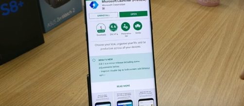 Microsoft Launcher - YouTube/TechiBee Channel