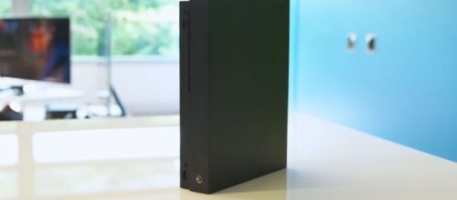 See the meaning behind the Master Chief on the XBox One X. (Image Credit - The Verge/YouTube Screenshot)