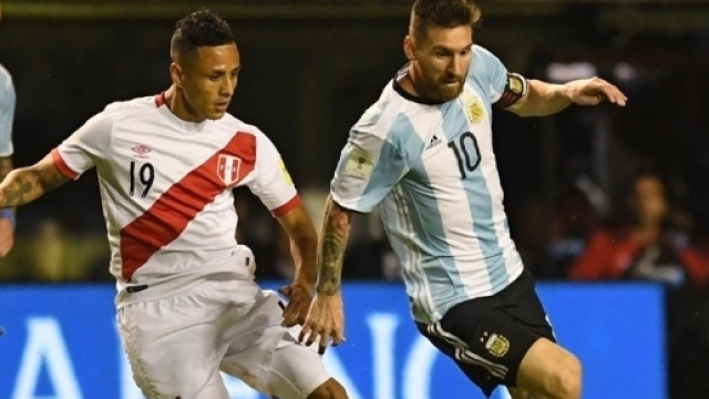 Argentina-Per&ugrave;: contrasto tra Yotun e Messi