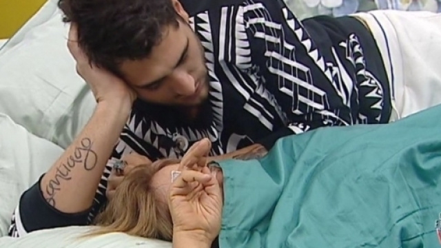 La crisi di pianto di Simona Izzo al GF Vip