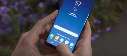 Galaxy S8 owners have been experiencing missing text message issues - YouTube/The Verge Channel