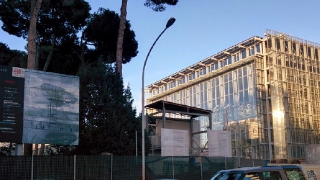 Il 17enne romano scomparso dopo una serata in discoteca &egrave; stato ritrovato privo di coscienza al parcheggio della 'Nuvola' all'Eur.