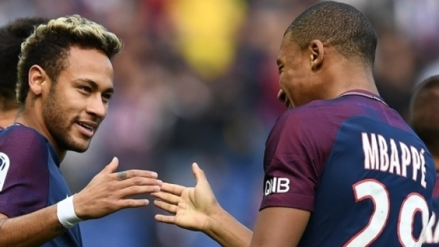 Neymar et Mbappe : les arriv&eacute;es les plus co&ucirc;teuses de l&rsquo;histoire du PSG