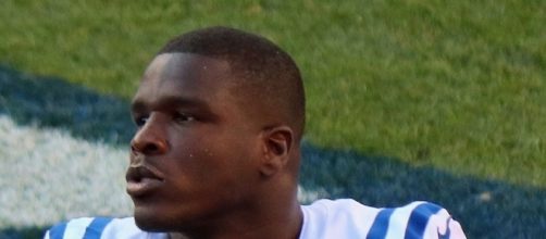 Frank Gore is great, but not better than Eric Dickerson. [Image via Jeffrey Beall/Wikimedia Commons]