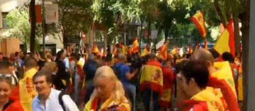 Manifestantes este domingo en Catalu&ntilde;a