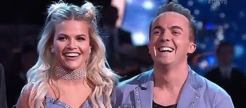 Witney Carson and Frankie Muniz on "DWTS" [Image: Anna Marie/YouTube screen shot]