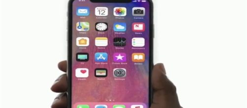 Apple iPhone X may run into production problems. (Via Technical Atul/YouTube)