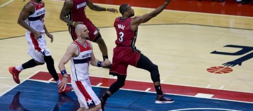 Cleveland Cavaliers have brought a huge decision regarding Dwyane Wade. Image Credit: Keith Allison / Flickr