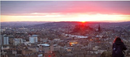 Edinburgh Vacation Travel Guide | Expedia | Yoube