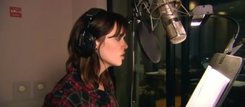 Mandy Moore undergoes upper endoscopy. YouTube/R.Jojenan