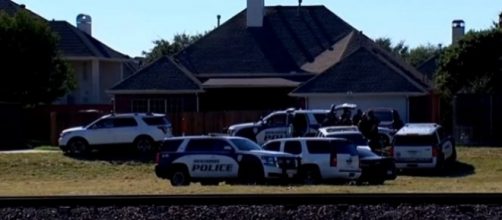 Richardson, TX, police on-scene at Sherin Mathews' family home. (Image from WFAA/YouTube)