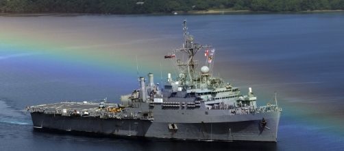 US Navy warship at Pearl Harbor - Photo via: Pixabay