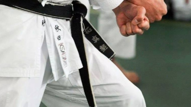 Arrestato maestro di karate pedofilo - Ultime Notizie - ultimenotizie.net