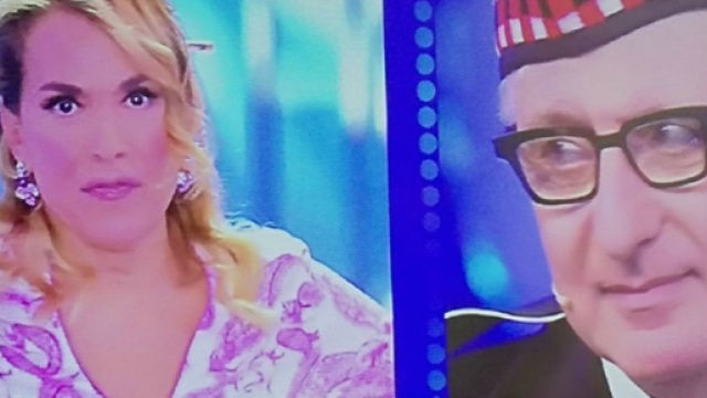 Domenica Live, torna il farmacista Alberico Lemme e crea il caos ... - thesocialpost.it