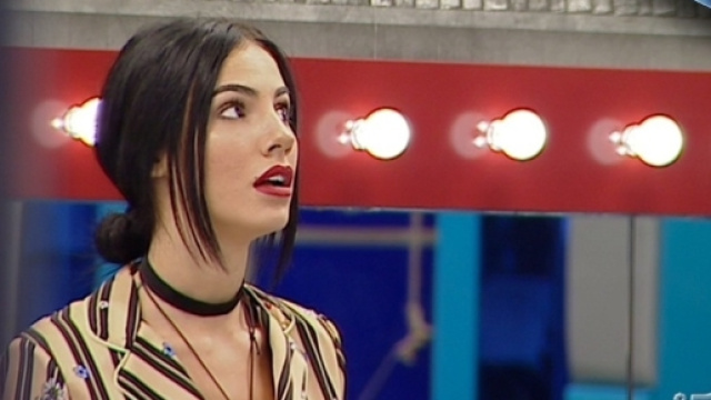 Grande Fratello Vip, Giulia De Lellis in crisi