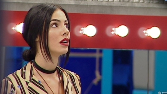 Grande Fratello Vip, Giulia De Lellis: "La capitale dell'Africa &egrave; l'Egitto"