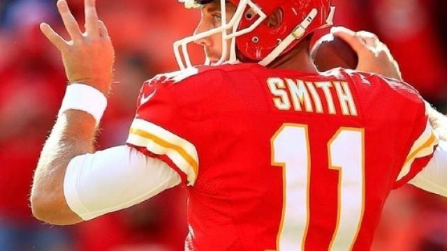 Just how average is Chiefs QB Alex Smith? &ndash; The Maneater - themaneater.com