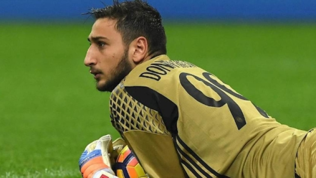 Le ultime sul mercato del Milan tra Donnarumma, Aguero e quattro centrocampisti