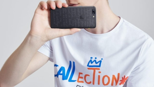 OnePlus 5 nella versione limitata JCC+ da collezione