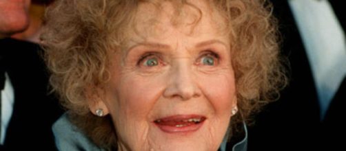 Gloria Stuart, atriz que interpretou Rose, em ''Titanic''