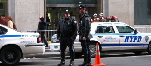 NYPD cops in Manhattan (Image credit: Ciar &ndash; Wikimedia Commons)