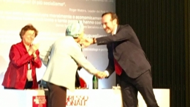 Emma Bonino con Riccardo Nencini e Pia Locatelli al congresso PSI - Foto by COMUNICAZIONE PSI