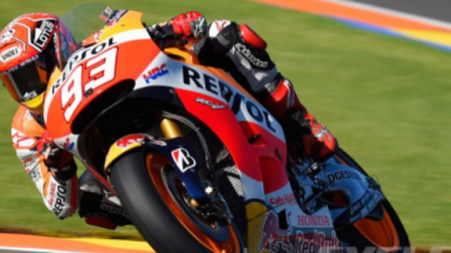 MotoGP 2015 UPDATE: Lorenzo on Pole at Valencia | Cycle World - cycleworld.com