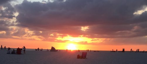A day trip to Siesta Key Beach means an obviously beautiful sunset.