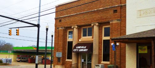 This is the place where men like this are still acceptable. Image via Save Rivers/Wikimedia Commons