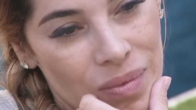Aida Yespica e Jeremias: bacio al Grande Fratello Vip - bitchyf.it