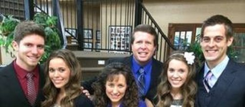 Derick Dillard starts GoFundMe, blames TLC over transgender Jazz Jennings debacle. Source Youtube TLC "Counting On"