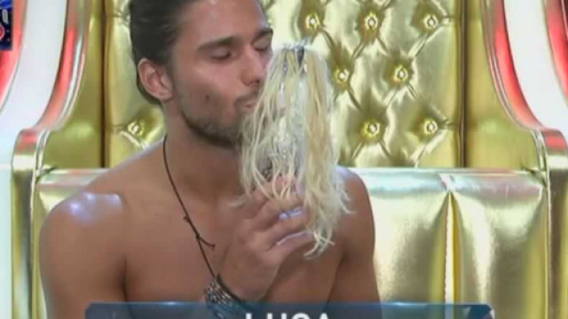 Grande Fratello Vip: Luca chiede una sorpresa a Soleil, non sa che ... - bitchyf.it