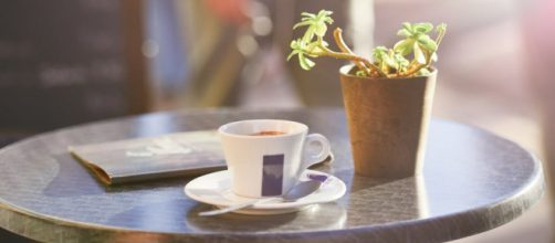 Best coffee drinks for fall [Image via Ed Gregory, Pexels]