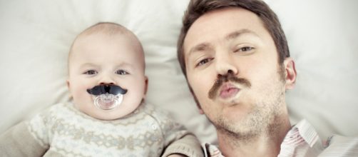 los bebes y su uni&oacute;n a su pap&aacute; cuando &eacute;ste practica la lactancia paterna