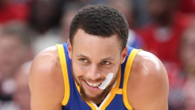 Le propri&eacute;taire des Warriors a consid&eacute;r&eacute; offrir moins que le max &agrave; ... - basket-infos.com